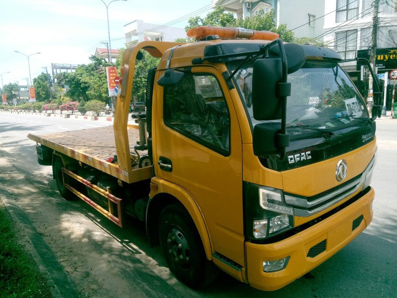 Xe cứu hộ giao thông Dongfeng 4 tấn do Đông Phong Việt Nam Nhập Khẩu 2